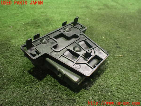 2UPJ-35626147]アウディ・Q3(8UCPSF)コンピューター2 中古_m0002.jpg