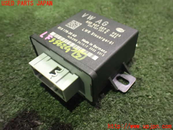 2UPJ-35626150]アウディ・Q3(8UCPSF)コンピューター5 中古_m0001.jpg