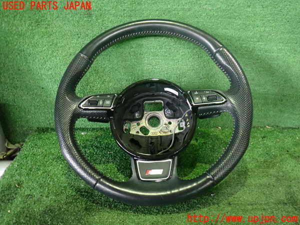 2UPJ-35627855]アウディ・Q3(8UCPSF)ステアリングホイール 中古_m0001.jpg