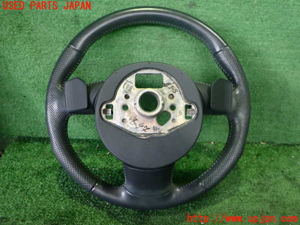 2UPJ-35627855]アウディ・Q3(8UCPSF)ステアリングホイール 中古_m0004.jpg