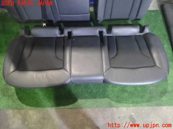 2UPJ-35627385]アウディ・Q3(8UCPSF)リアシート 中古_m0003.jpg