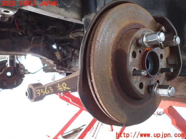 2UPJ-35634300]MR2(SW20)右リアナックルハブ 中古_m0001.jpg