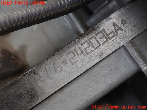 2UPJ-35642010]ジューク NISMO(NF15)エンジン MR16DDT 4WD 中古_m0003.jpg