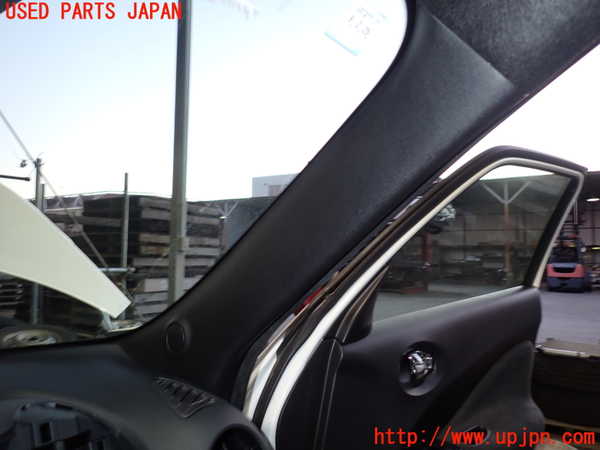 2UPJ-35647655]ジューク NISMO(NF15)右フロントピラートリム 中古_m0001.jpg