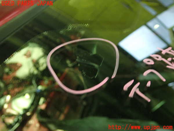 5UPJ-35651195]ロードスター RF(NDERC)フロントガラス 中古(43R-010445 M31A)_m0003.jpg