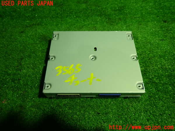 1UPJ-35656660]ロードスター RF(NDERC)TVチューナー 中古_m0003.jpg