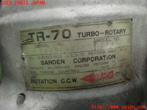 5UPJ-35666025]ビート(PP1)エアコンコンプレッサー 中古_m0004.jpg