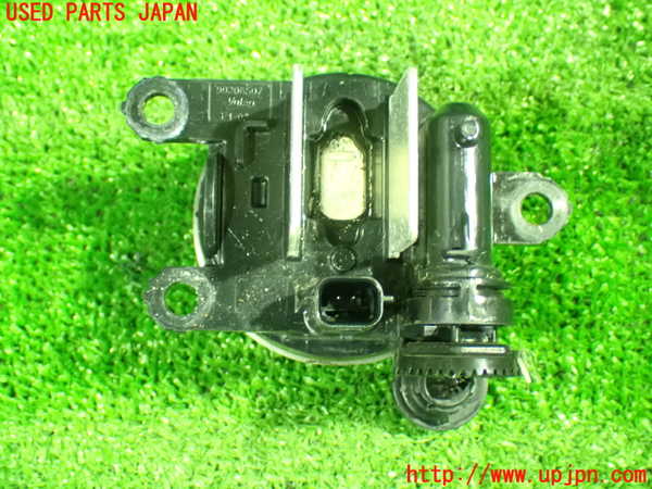 5UPJ-35671182]セレナ e-POWER(GFC28)左フォグ 中古_m0002.jpg