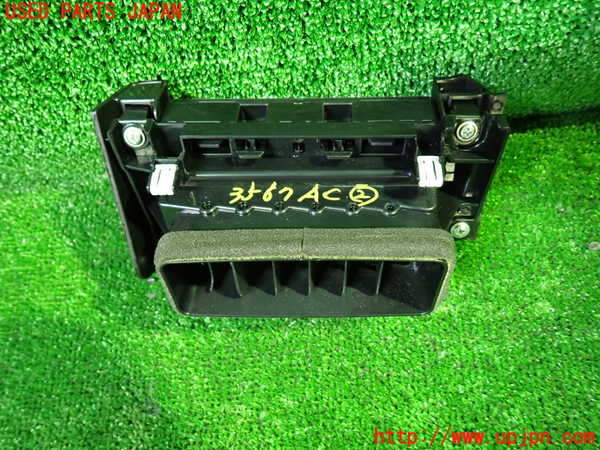 1UPJ-35677527]セレナ e-POWER(GFC28)エアコン吹き出し口2 (右) 中古_m0002.jpg