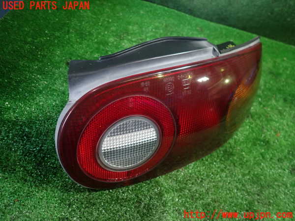 1UPJ-35681530]ロードスター(NA6CE)右テールランプ 中古_m0003.jpg