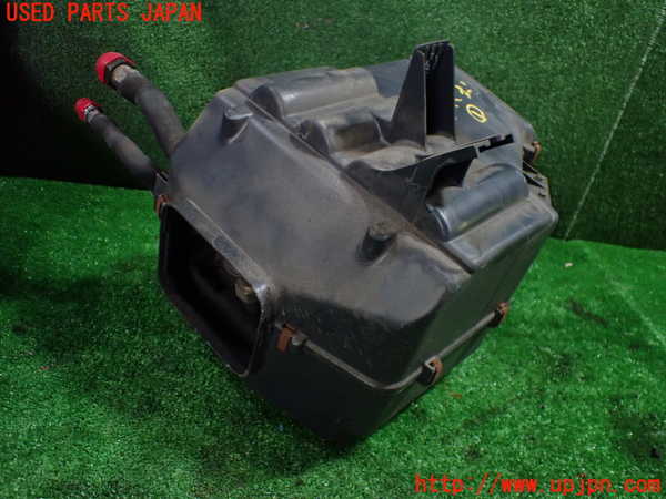 5UPJ-35686081]ロードスター(NA6CE)エバポレーター1 中古_m0001.jpg