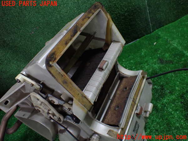 5UPJ-35686100]ロードスター(NA6CE)ヒーターコア 中古_m0003.jpg