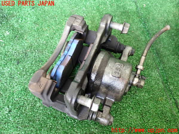 1UPJ-35694085]ヤリス(YARIS)(MXPA10)左フロントキャリパー 中古_m0002.jpg