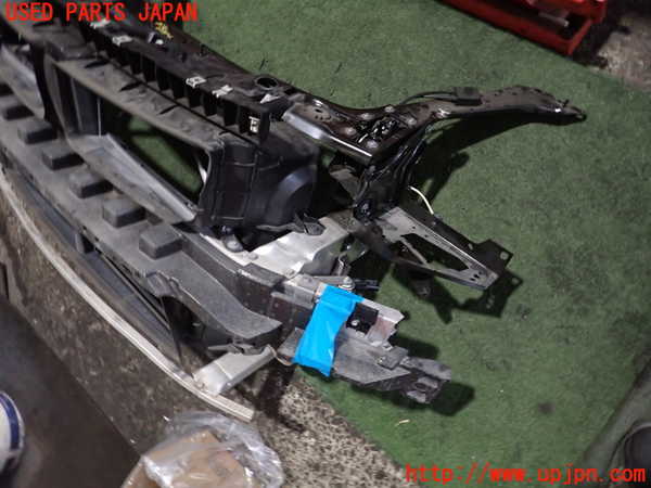 2UPJ-35701041]BMW X1 F48(HT20)コアサポート 中古_m0003.jpg