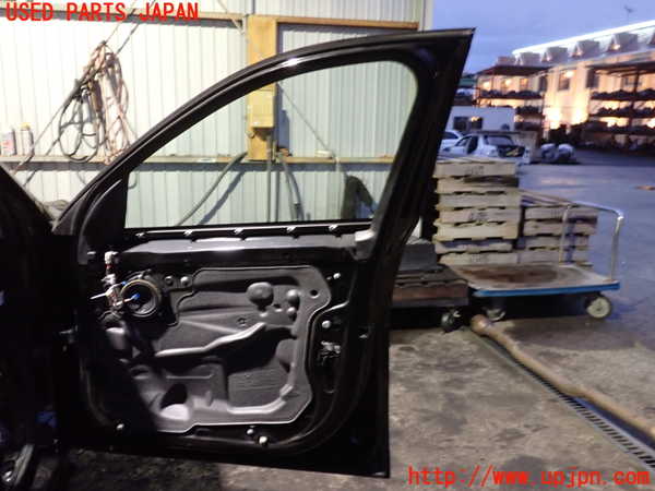 2UPJ-35701230]BMW X1 F48(HT20)右前ドア (FUYAO 43R-011005 M5385) 中古_m0004.jpg