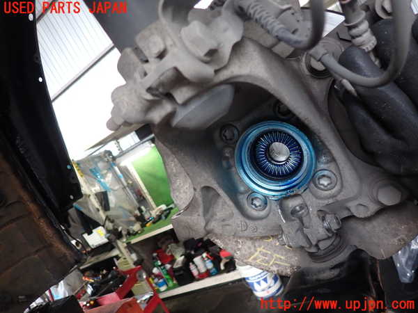 2UPJ-35704295]BMW X1 F48(HT20)左フロントナックルハブ 中古_m0001.jpg