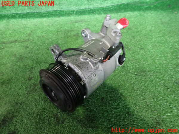 2UPJ-35706025]BMW X1 F48(HT20)エアコンコンプレッサー 中古_m0001.jpg