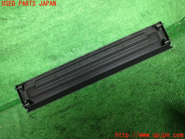 2UPJ-35707762]BMW X1 F48(HT20)トノカバー2 中古_m0002.jpg