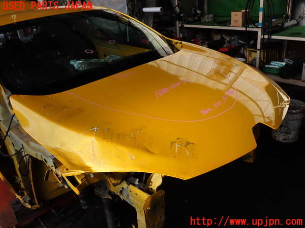 2UPJ-35711060]ルノー・メガーヌ R.S.(ルノー・スポール)(DZF4R)ボンネットフード 中古_m0001.jpg