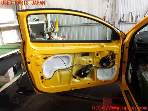 2UPJ-35711260]ルノー・メガーヌ R.S.(ルノー・スポール)(DZF4R)左ドア (SAINT-GOBAIN SEKURIT 43R-009007 M40) 中古_m0004.jpg