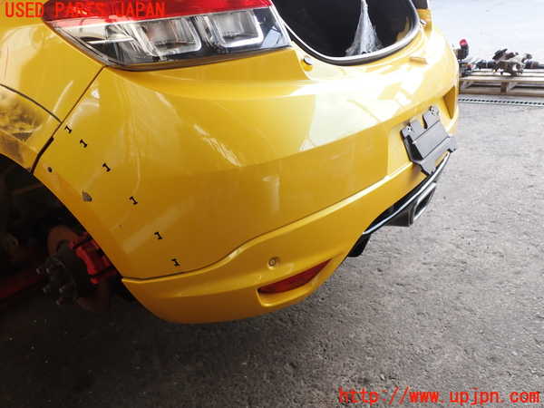 2UPJ-35711610]ルノー・メガーヌ R.S.(ルノー・スポール)(DZF4R)リアバンパー 中古_m0002.jpg