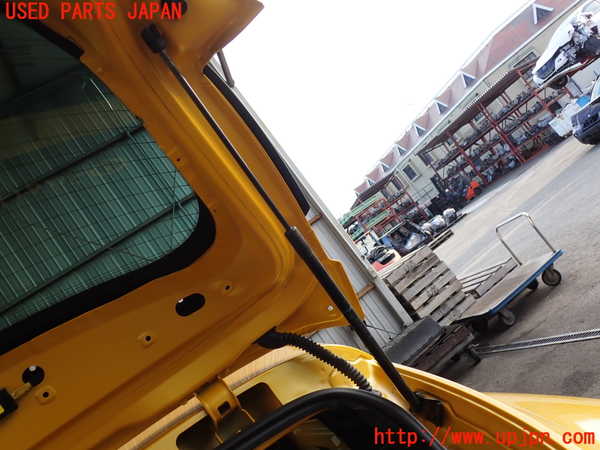 2UPJ-35711584]ルノー・メガーヌ R.S.(ルノー・スポール)(DZF4R)リアゲートダンパー 中古_m0001.jpg