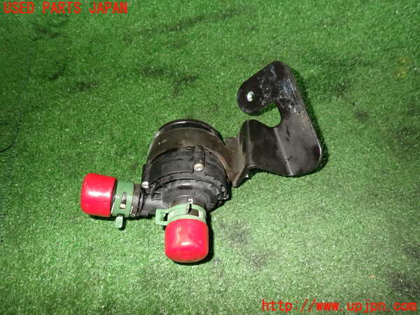 2UPJ-35712110]ルノー・メガーヌ R.S.(ルノー・スポール)(DZF4R)ウォーターポンプ 中古_m0002.jpg