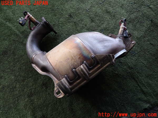 2UPJ-35712661]ルノー・メガーヌ R.S.(ルノー・スポール)(DZF4R)触媒1 中古_m0003.jpg