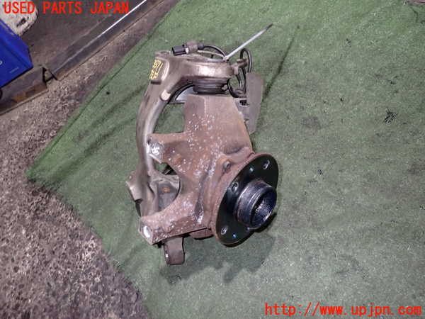 2UPJ-35714295]ルノー・メガーヌ R.S.(ルノー・スポール)(DZF4R)左フロントナックルハブ 中古_m0002.jpg