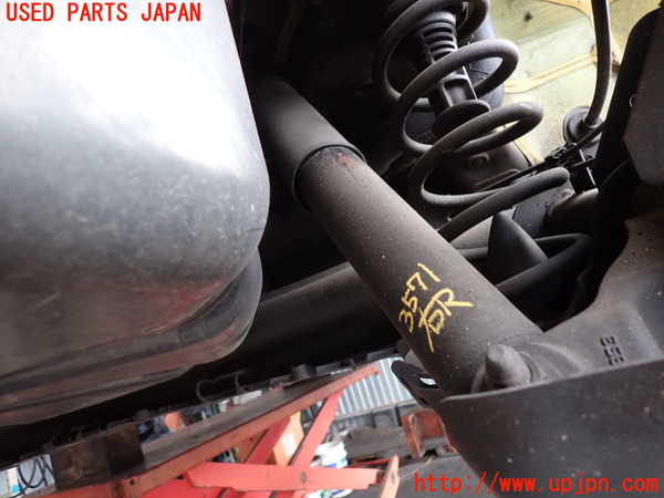 2UPJ-35715070]ルノー・メガーヌ R.S.(ルノー・スポール)(DZF4R)右リアショックアブソーバー 中古_m0001.jpg