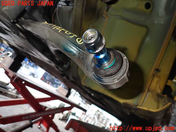2UPJ-35715186]ルノー・メガーヌ R.S.(ルノー・スポール)(DZF4R)左フロントロアアーム1 中古_m0002.jpg