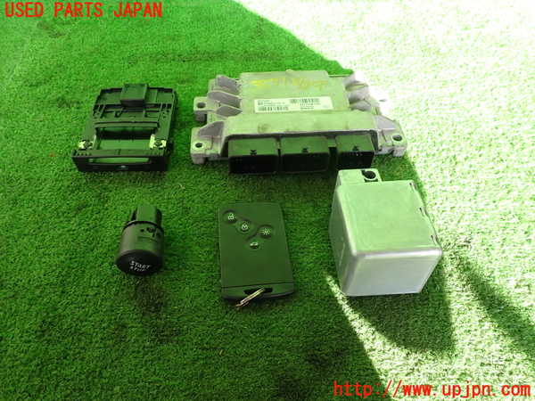 2UPJ-35716110]ルノー・メガーヌ R.S.(ルノー・スポール)(DZF4R)エンジンコンピューター 中古_m0001.jpg