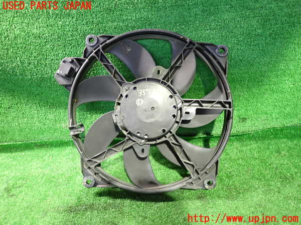 2UPJ-35716836]ルノー・メガーヌ R.S.(ルノー・スポール)(DZF4R)電動ファン1 中古_m0001.jpg