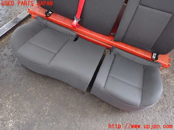 2UPJ-35717385]ルノー・メガーヌ R.S.(ルノー・スポール)(DZF4R)リアシート 中古_m0003.jpg