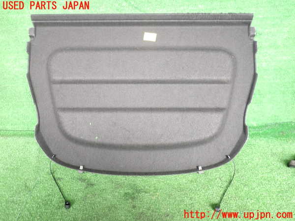 2UPJ-35717761]ルノー・メガーヌ R.S.(ルノー・スポール)(DZF4R)トノカバー1 中古_m0002.jpg