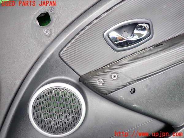 2UPJ-35711234]ルノー・メガーヌ R.S.(ルノー・スポール)(DZF4R)右ドア内張り (ジャンク品) 中古_m0002.jpg