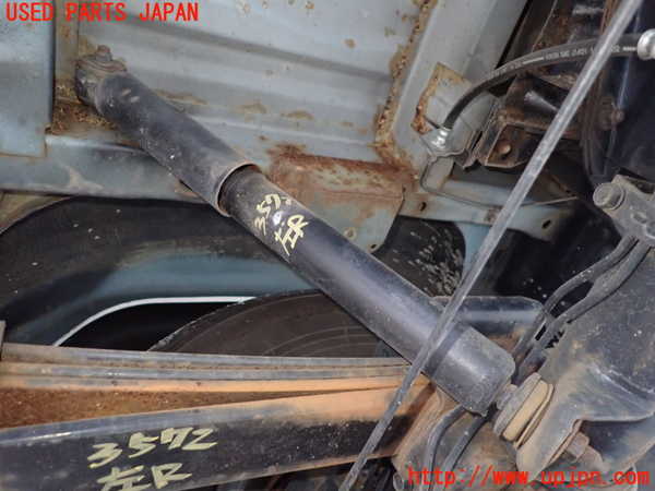 1UPJ-35725075]デリカ スターワゴン(P25W)左リアショックアブソーバー 中古_m0001.jpg