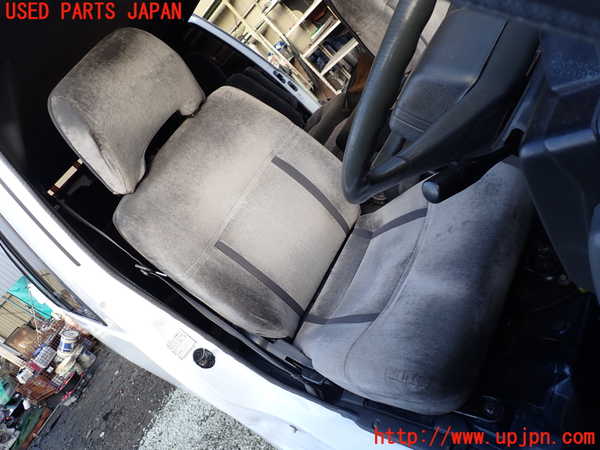 1UPJ-35727035]デリカ スターワゴン(P25W)運転席シート 中古_m0001.jpg