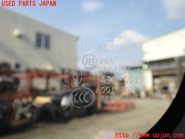 1UPJ-35731380]パジェロ(V98W)右クォーターガラス 中古(43R-00150 M2L3)_m0003.jpg