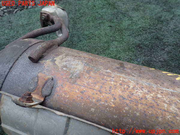 1UPJ-35732662]パジェロ(V98W)触媒2 中古_m0002.jpg