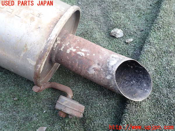 1UPJ-35732671]パジェロ(V98W)リアマフラー1 中古_m0003.jpg