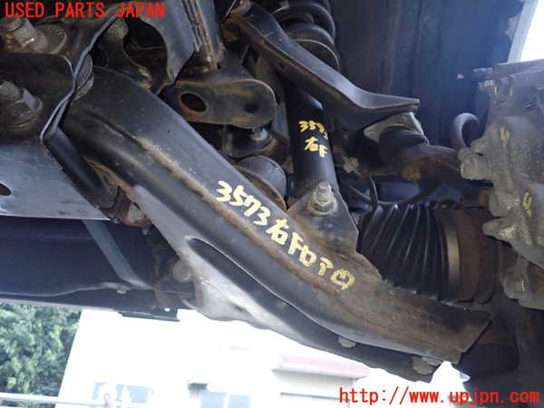 1UPJ-35735176]パジェロ(V98W)右フロントロアアーム1 中古_m0001.jpg