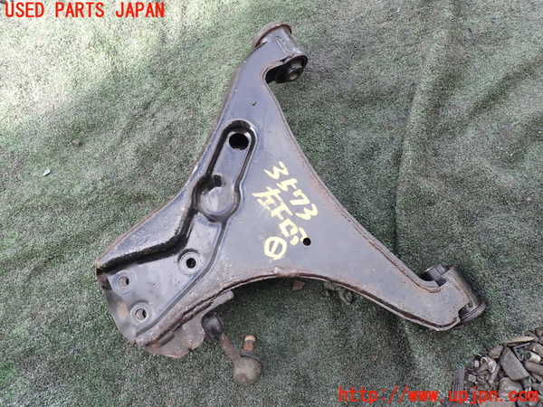 1UPJ-35735186]パジェロ(V98W)左フロントロアアーム1 (ジャンク品) 中古_m0001.jpg