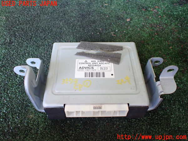 1UPJ-35736146]パジェロ(V98W)コンピューター1 中古_m0001.jpg