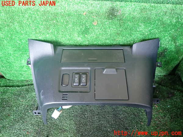 1UPJ-35737841]パジェロ(V98W)小物入れ1 中古_m0001.jpg
