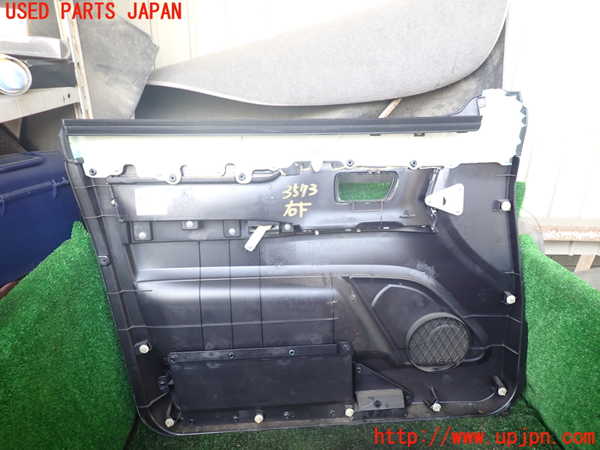 1UPJ-35731234]パジェロ(V98W)右前ドア内張り 中古_m0004.jpg