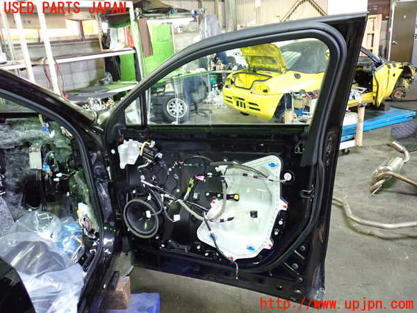 1UPJ-35741230]レクサス・UX250h(MZAH10)右前ドア 中古(43R-00014 M405)_m0005.jpg