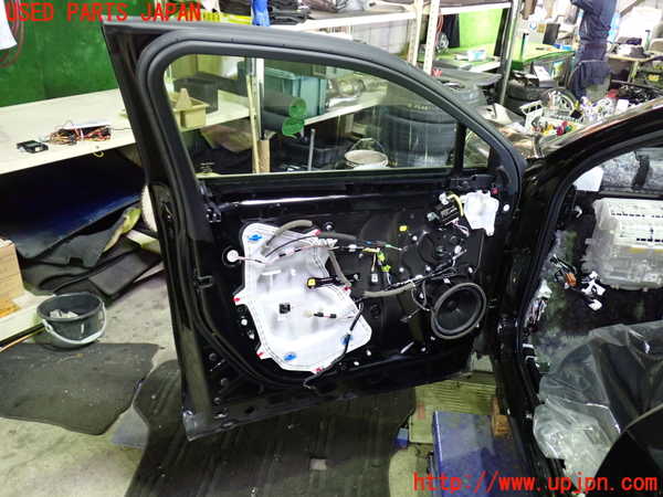 1UPJ-35741260]レクサス・UX250h(MZAH10)左前ドア 中古(43R-00014 M405)_m0005.jpg