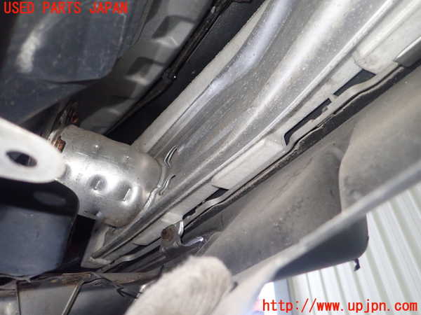1UPJ-35751614]レクサス・GS250(GRL11)リアバンパーホースメント 中古_m0002.jpg