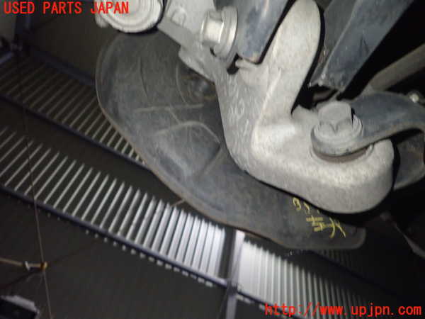 1UPJ-35754305]レクサス・GS250(GRL11)左リアナックルハブ 中古_m0001.jpg